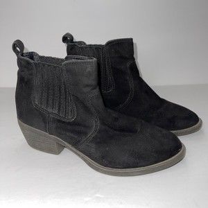 Arizona Jean Co Black Suede Slip-on Ankle Chunky Heel Boot Size 7